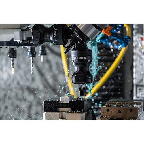 Robotiq CNC Machine Tending Kit