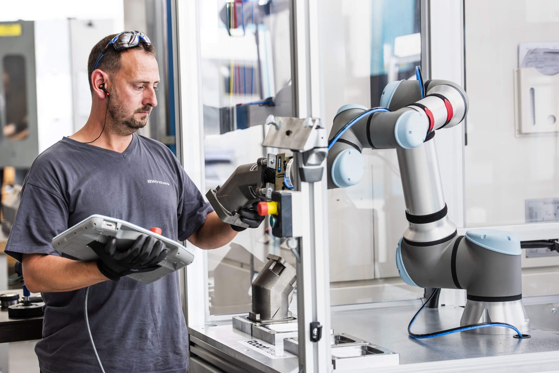 Free eBook - Getting started with cobots 1